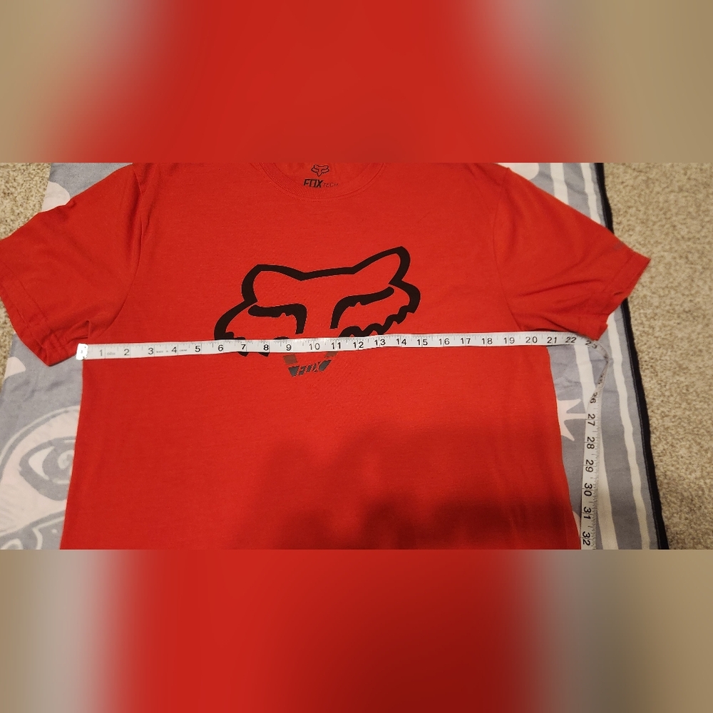 Red Fox Racing T-Shirt - Picture 4 of 8